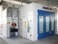 Cabina de pintura de flujo descendente con unidades de aire traseras