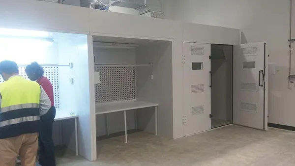 Cabina de pintura abierta de flujo cruzado
