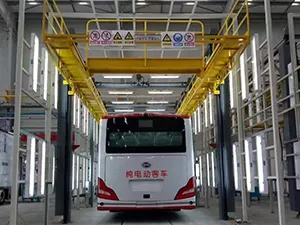 Cabina de pintura para autobuses y camiones
