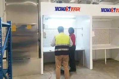 Cabina de pintura abierta